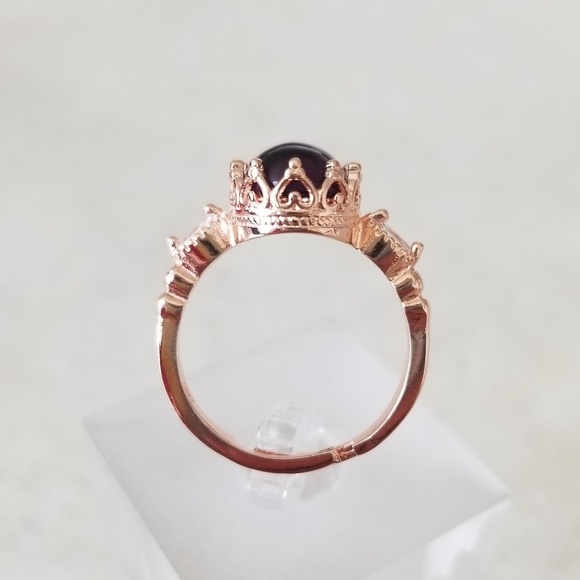 Rose Gold & Amethyst Cabochon Ring - Picture 3 of 8